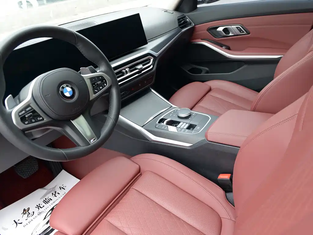 BMW 3 Series 2023 — фото 19