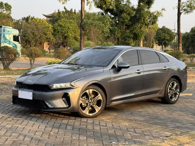 起亚K5 2020款 270T CVVD 豪华科技版